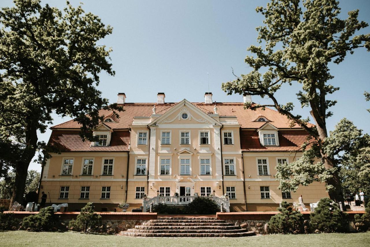 Hotel Malpils Manor Exterior foto